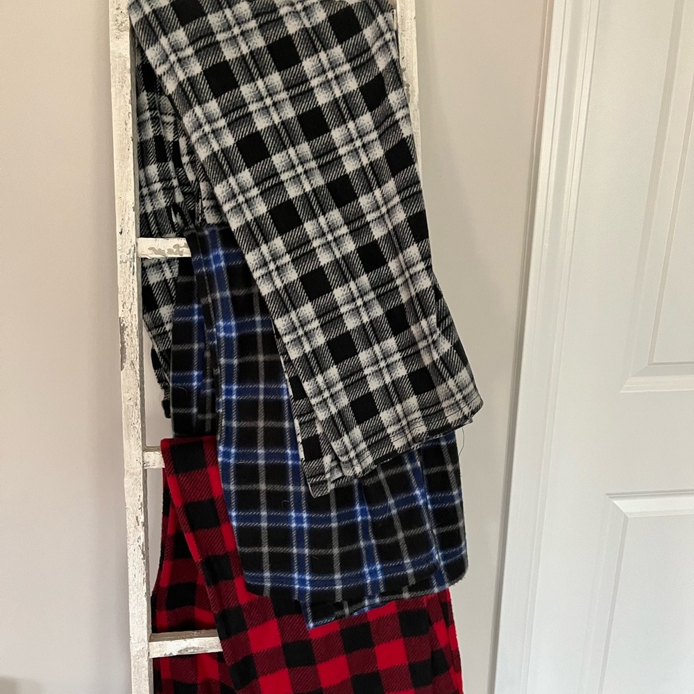 Bundle of Mens pajama pants